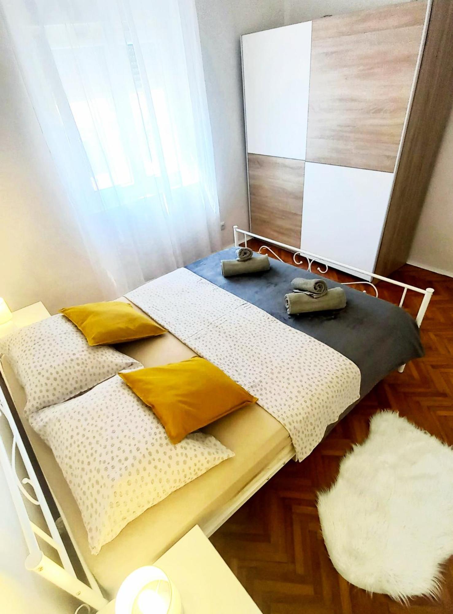 Bona Vera Ražanac Extérieur photo